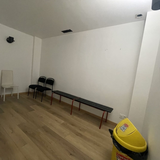  Annonces FRONTIGNAN : Office | SETE (34200) | 307 m2 | 344 000 &euro; 