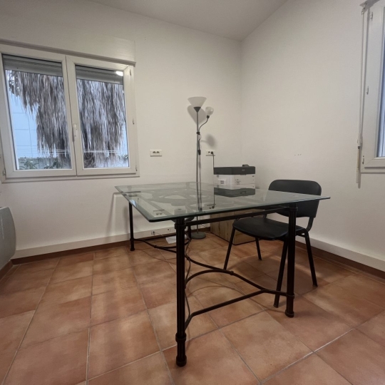  Annonces FRONTIGNAN : Office | SAINT-JEAN-DE-VEDAS (34430) | 44 m2 | 800 &euro; 