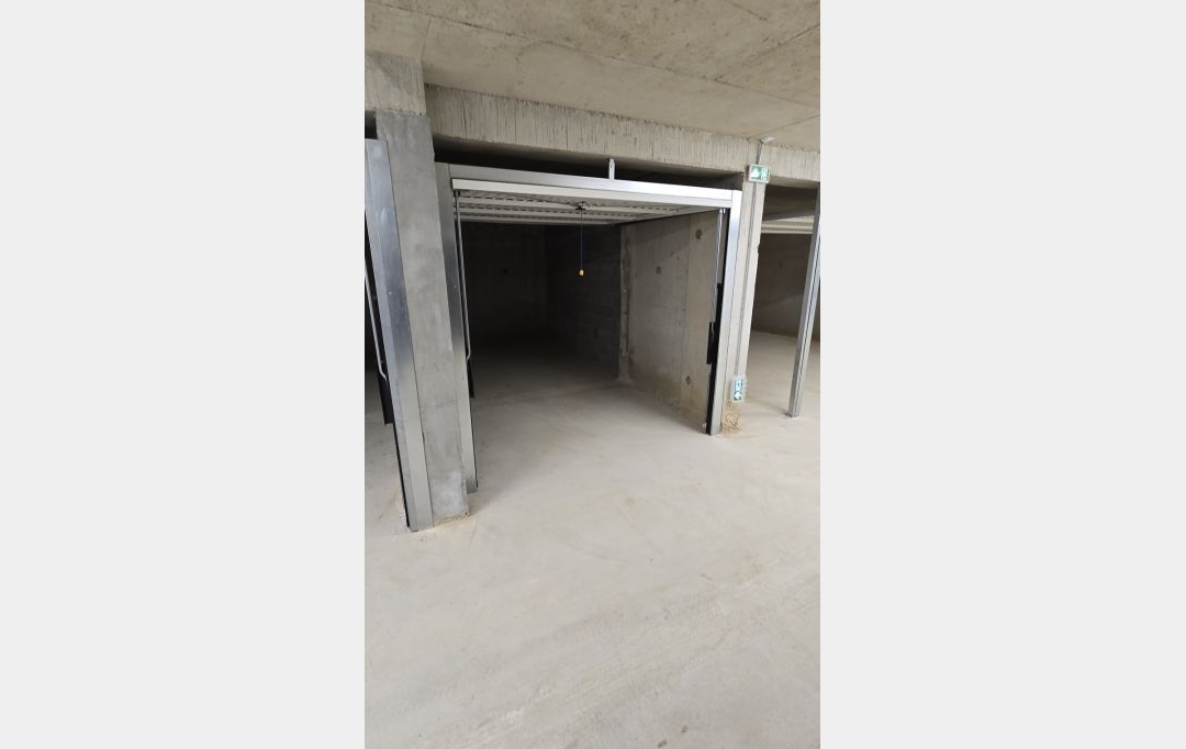 Annonces FRONTIGNAN : Parking | AJACCIO (20090) | 13 m2 | 120 &euro; 