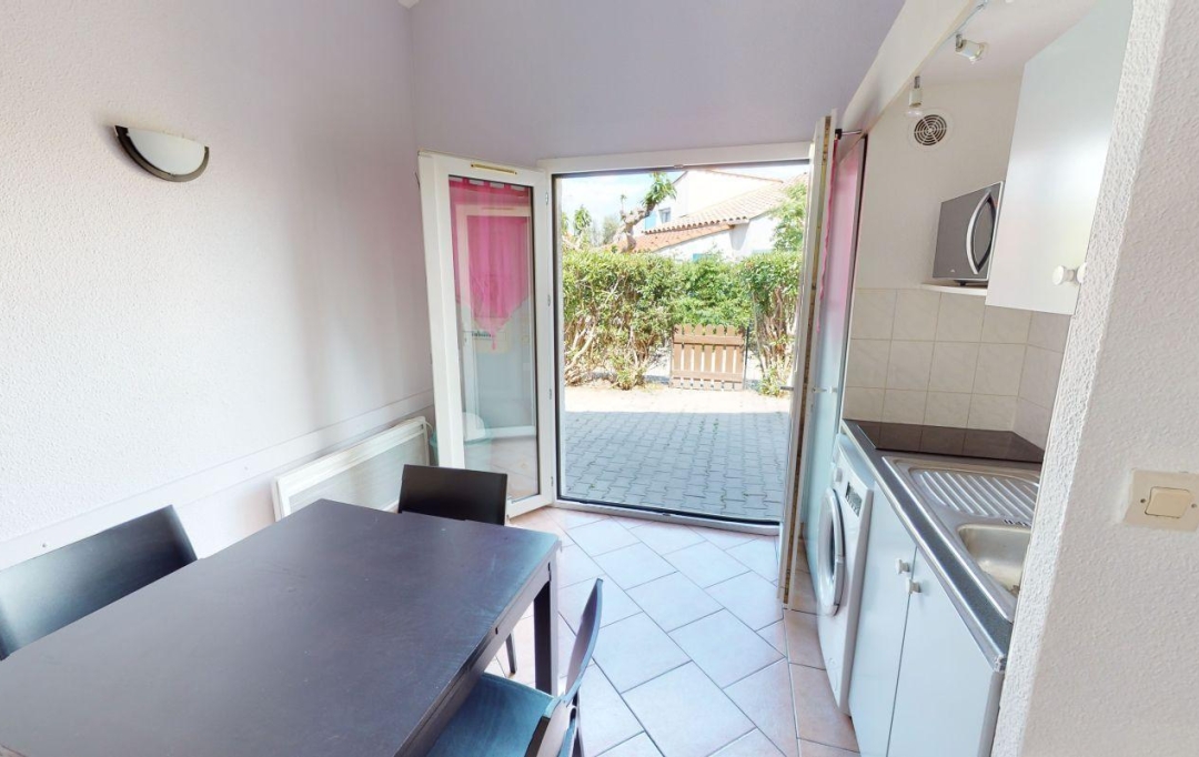 Agence ANJ immobilier : Maison / Villa | VIC-LA-GARDIOLE (34110) | 40 m2 | 650 € 