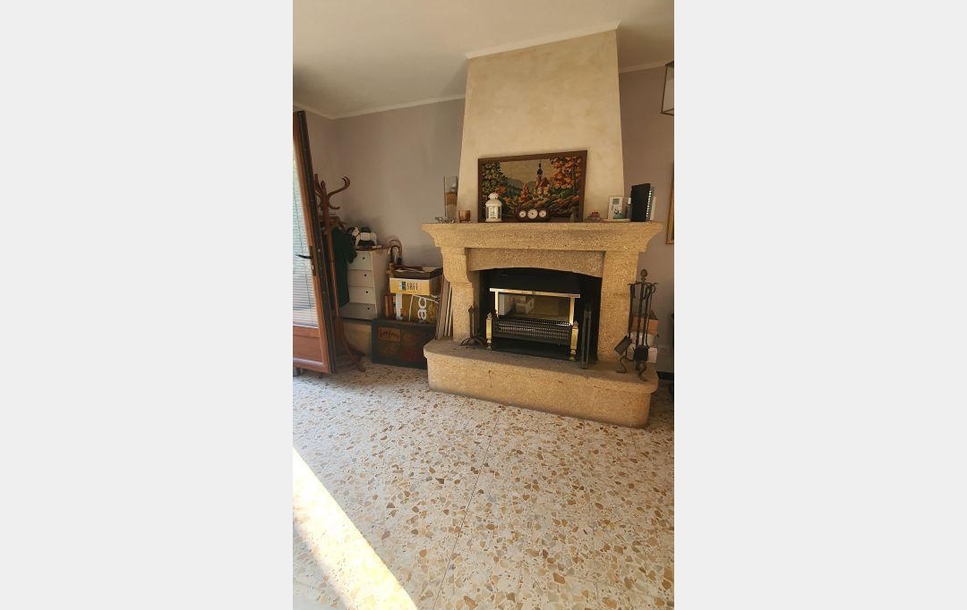 Agence ANJ immobilier : Maison / Villa | SAINT-QUENTIN-LA-POTERIE (30700) | 70 m2 | 286 000 € 