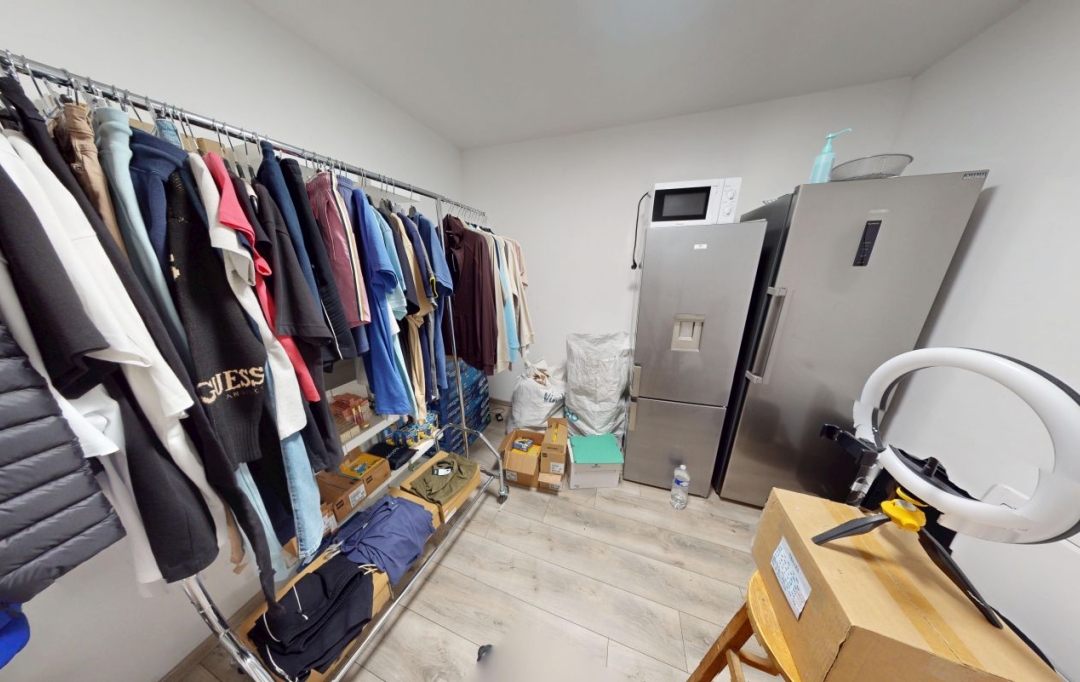 Agence ANJ immobilier : Local / Bureau | FRONTIGNAN (34110) | 97 m2 | 70 000 € 