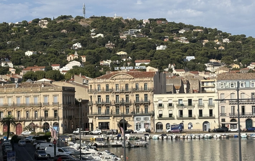 Annonces FRONTIGNAN : Immeuble | SETE (34200) | 350 m2 | 1 350 000 &euro; 