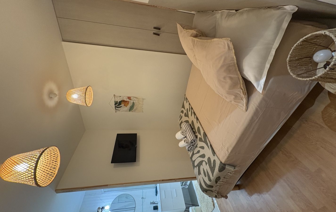 Annonces FRONTIGNAN : Building | SETE (34200) | 228 m2 | 750 000 &euro; 