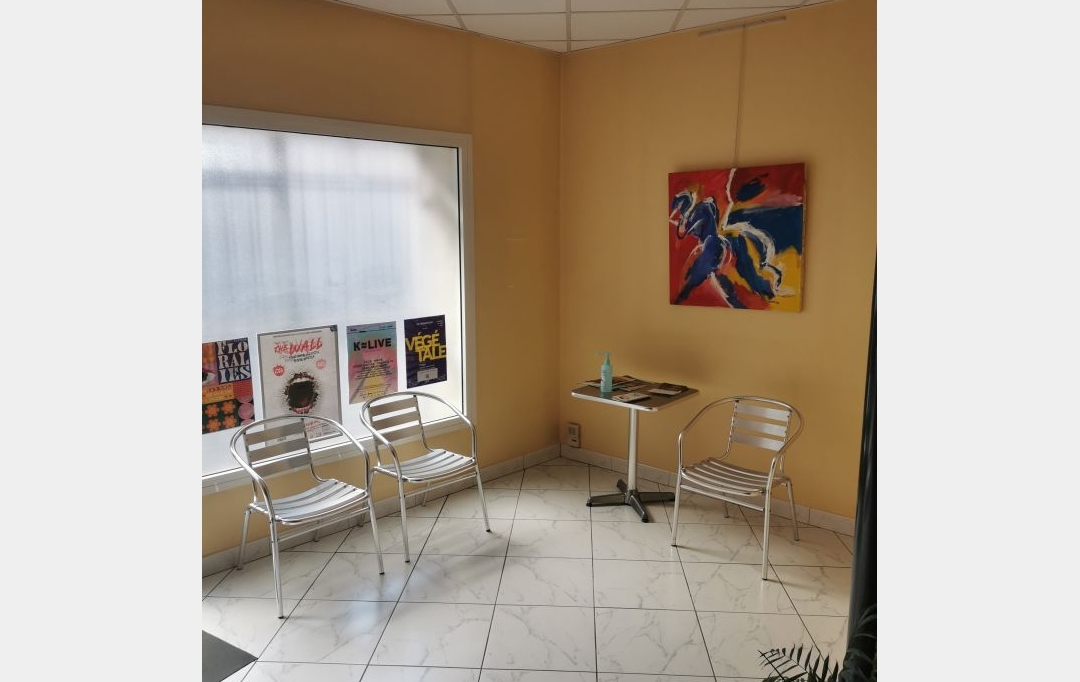 Annonces FRONTIGNAN : Local / Bureau | SETE (34200) | 16 m2 | 323 &euro; 