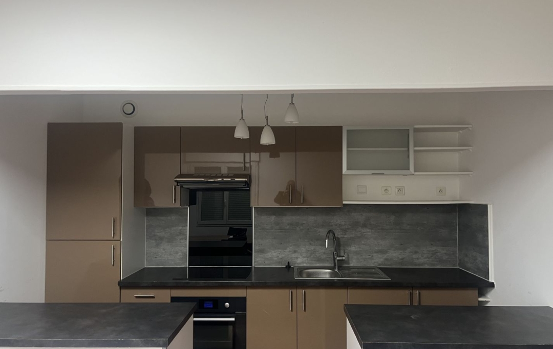 Annonces FRONTIGNAN : Office | SAINT-JEAN-DE-VEDAS (34430) | 44 m2 | 800 &euro; 