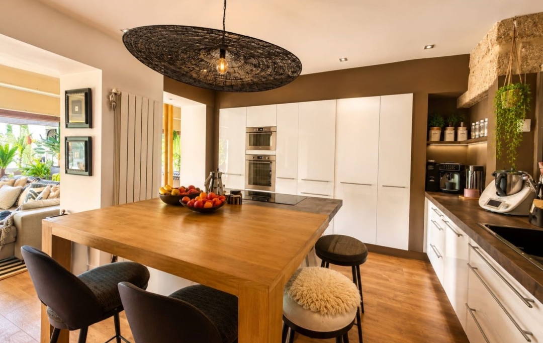 Annonces FRONTIGNAN : Maison / Villa | POUSSAN (34560) | 165 m2 | 699 000 &euro; 
