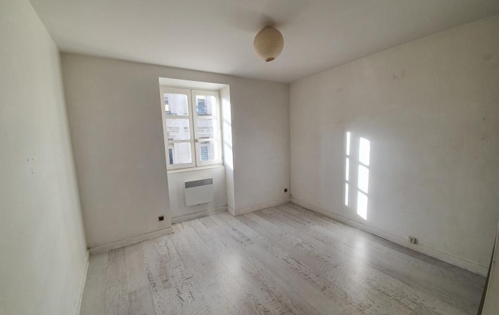 Agence ANJ immobilier : Appartement | ROMANS-SUR-ISERE (26100) | 100 m2 | 85 000 € 