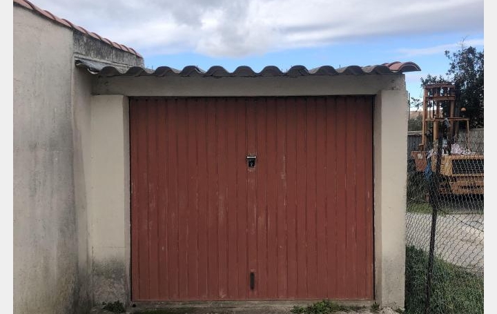 Agence ANJ immobilier : Garage / Parking | FRONTIGNAN (34110) | 15 m2 | 30 500 € 