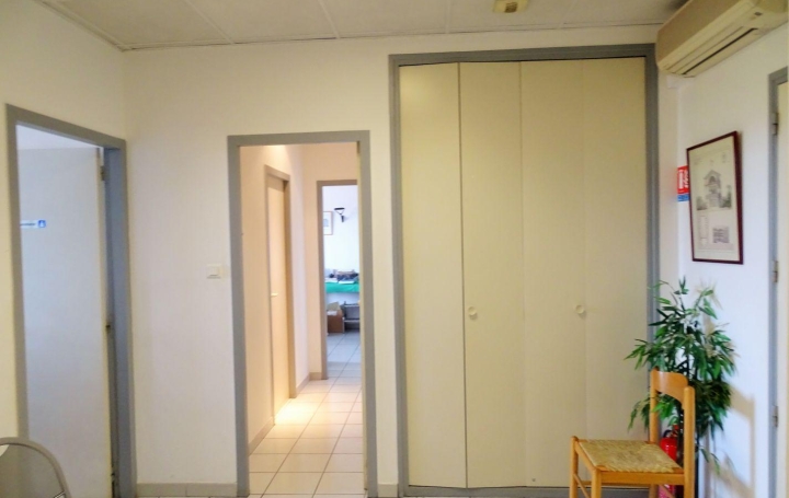 Agence ANJ immobilier : Commerces | PEZENAS (34120) | 63 m2 | 115 000 € 