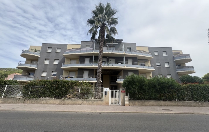 Appartement P2   SETE  32 m2 169 000 € 